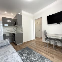 Апартаменты улучшенные фармана салманова 21