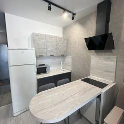 1-комнатные апартаменты студия КемКомфорт пр-т Притомский 25к4, 8 этаж, левое крыло