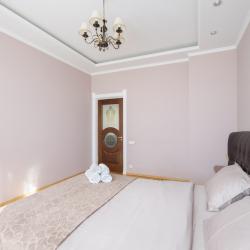 Фото Апартаменты на улице Ленинградская 49