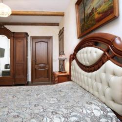 Комната делюкс с 1 двуспальной кроватью и ванной