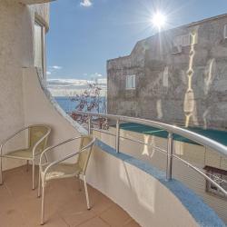 Номер комфорт с 1 двуспальной кроватью