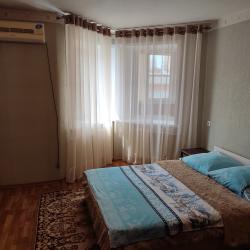 Фото Отель PrezentHaus (ПрезентХаус) на Карла Маркса 175А корпус 4