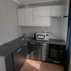 Фото Апартаменты на ул. Завенягина, 6к1