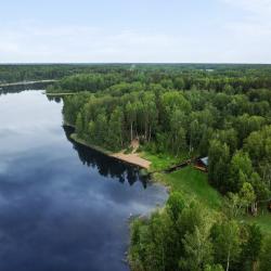 Просторные апартаменты с ремонтом, балконом, видом на лес 207 (60м2)