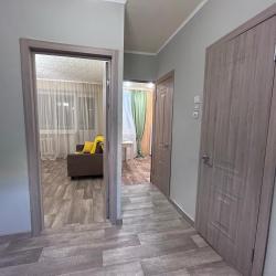 Фото Апартаменты на улице Марата 8А