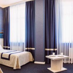 Номер стандарт с 2 односпальными кроватями (с завтраком)