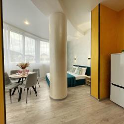 Апартаменты студия гостиничный комплекс Радуга 10И (мансарда)