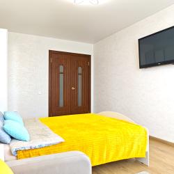 Фото Апартаменты на улице Чистопольская 12