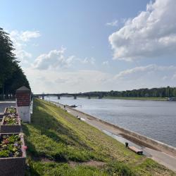 Фото Отель Уютная квартира в центре