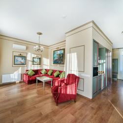 Комната президентская с 1 двуспальной кроватью (с завтраком)