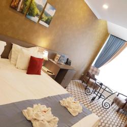 Фото Отель Мансарда