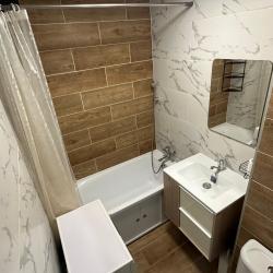 Фото Отель ApartLand на Октябрьский 38