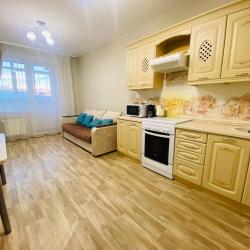 Фото Апартаменты на улице Безбокова 30/8