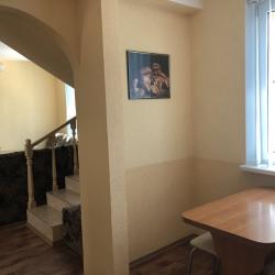 Двухэтажные аппартаменты трехкомнатные