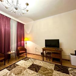 Номер стандарт с 1 двуспальной кроватью