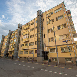 фото 1 ArendaGrad (АрендаГрад) на переулке Большой Конюшковский