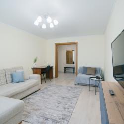 Фото Апартаменты на Серышева 80