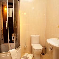 Номер комфорт с 1 двуспальной кроватью