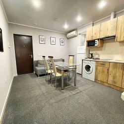 VeryHotel — 042f281c91c322937eca267152b4afd1