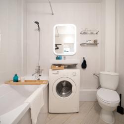 Фото Отель ELLJOY apartments (Эллджой апартментс)