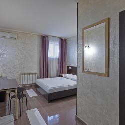 Номер стандарт с 1 двуспальной кроватью