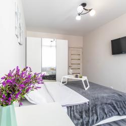 2-комнатные апартаменты улучшенные BeGuest Азина 22/2