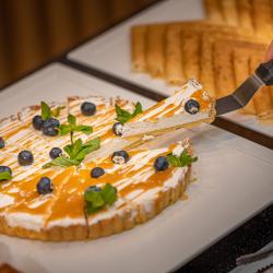 Фото Отель Holiday Inn Express Yerevan (Холидей Инн Экспресс )