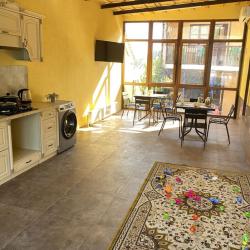 Фото Отель Loo Home&Sea на улице Енисейская 6/20