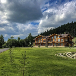 Фото Отель Valley Sunny, корпус Family Alley, 4 шале (Валли Санни, корпус Фэмили Алли)