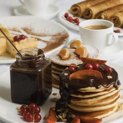 Фото Отель Parklane (Парклайн)