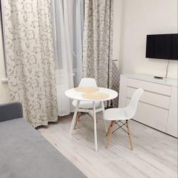 Фото Апартаменты Суточно на улице Пугачева 33