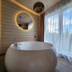 Фото Отель Дом SPA с большой ванной и видом на горы