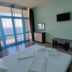 4-местные 2-комнатные апартаменты люкс с видом на море