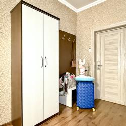 Комната стандарт с 1 односпальной и 1 двуспальной кроватью с балконом