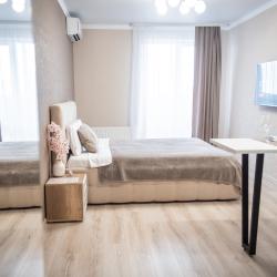 Фото Апартаменты на проспекте Героев Отечества 4А