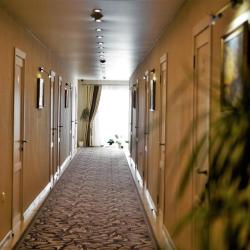 Фото Отель Картуши