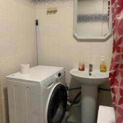 Фото Апартаменты на улице Инициативная 7В