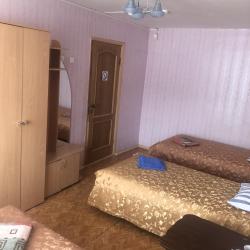 Кровать в 3-местном общем номере