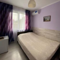 Комната стандарт с 1 двуспальной кроватью