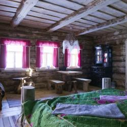 Фото Отель В гостях у сказки (бывш. Дубки)