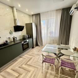 Фото Апартаменты на улице Октябрьская 181/2 корпус 3