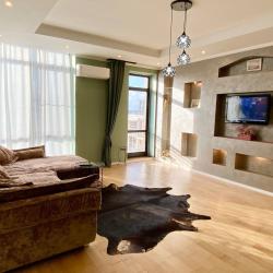 Фото Апартаменты на улице Меридианная 1