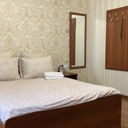 2-местный номер комфорт с 1 двуспальной кроватью