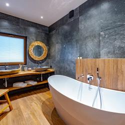 Премиальное шале с сауной и бассейном для 14 гостей