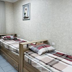 Кровать в 4-местном общем мужском номере