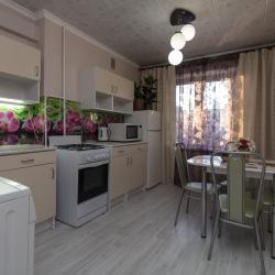 Фото Апартаменты на улице Сагита Агиша 18/1