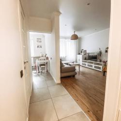 Фото Апартаменты на улице Сергеева 61