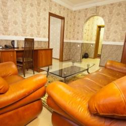 Номер люкс с 1 двуспальной кроватью