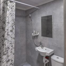 Фото Отель YourHouse (ЙоХаус) на улице Ташена Утепова