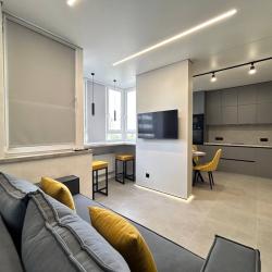 Фото Отель Smile Apartments (Смайл Апартментс) на улице Соколова 68/118c1